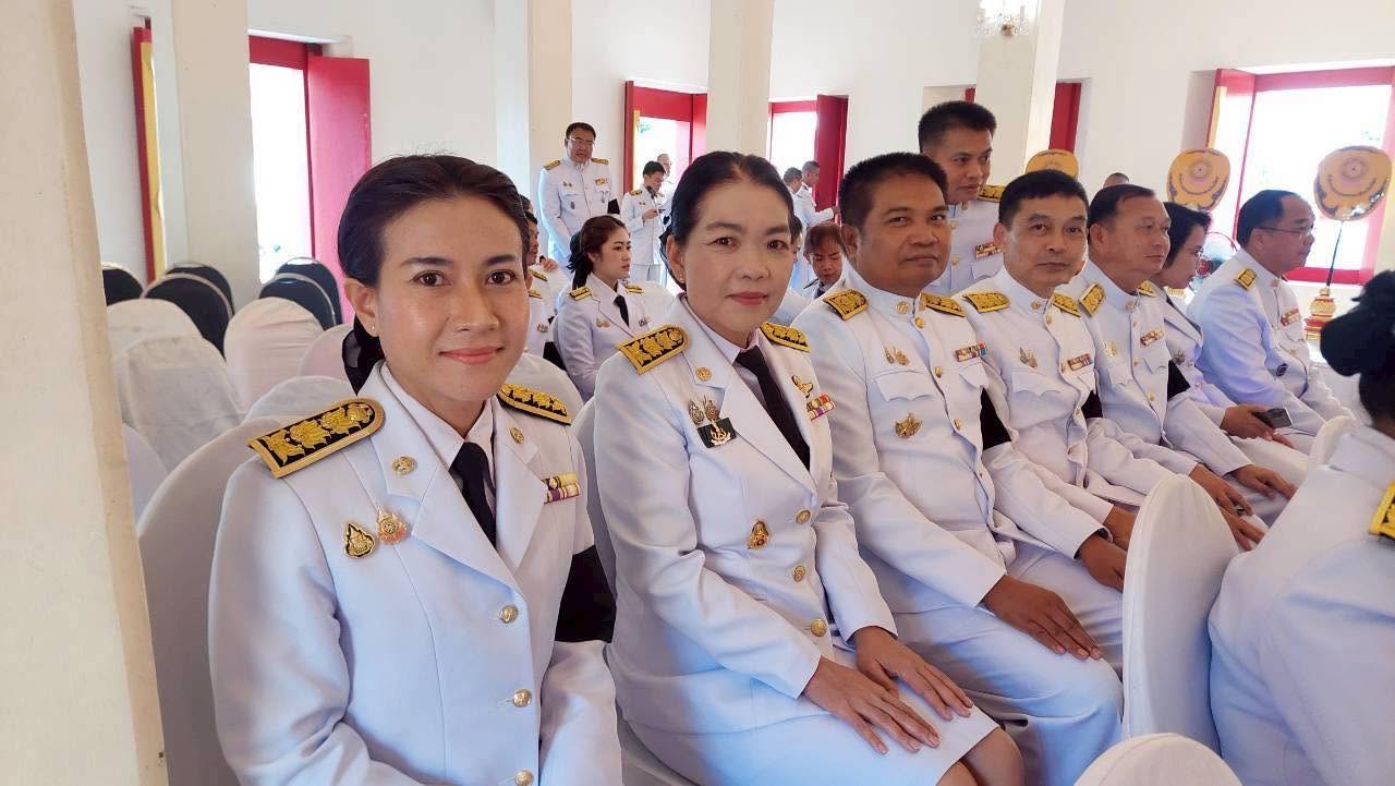 title - ส.ป.ก.ยโสธร ร่วมพิธีเจริญพระพุทธมนต์และทำบุญตักบาตรถวายพระกุศล เนื่องในโอกาสฉลองพระชนมายุ 99 พรรษา  สมเด็จพระอริยวงศาคตญาณ สมเด็จพระสังฆราช สกลมหาสังฆปริณายก
